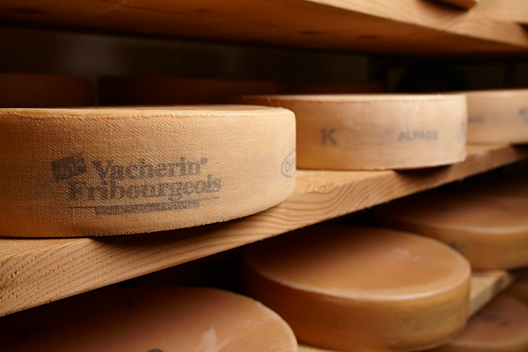 TCHIIZ ! Les Caves Ouvertes à la mode fribourgeoise